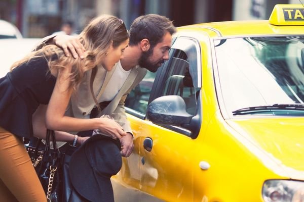 Airport transfer tips blog